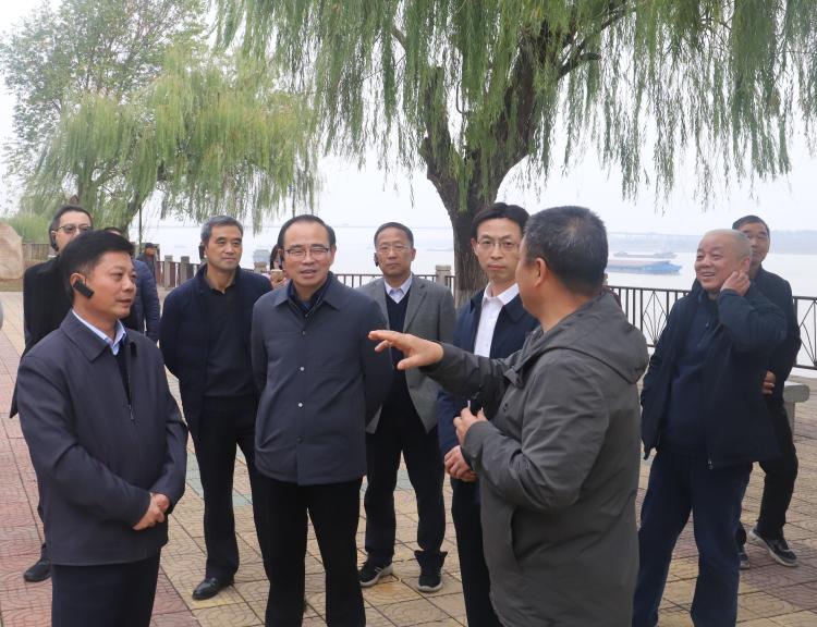 在芜的省人大代表赴安庆、池州开展学习考察